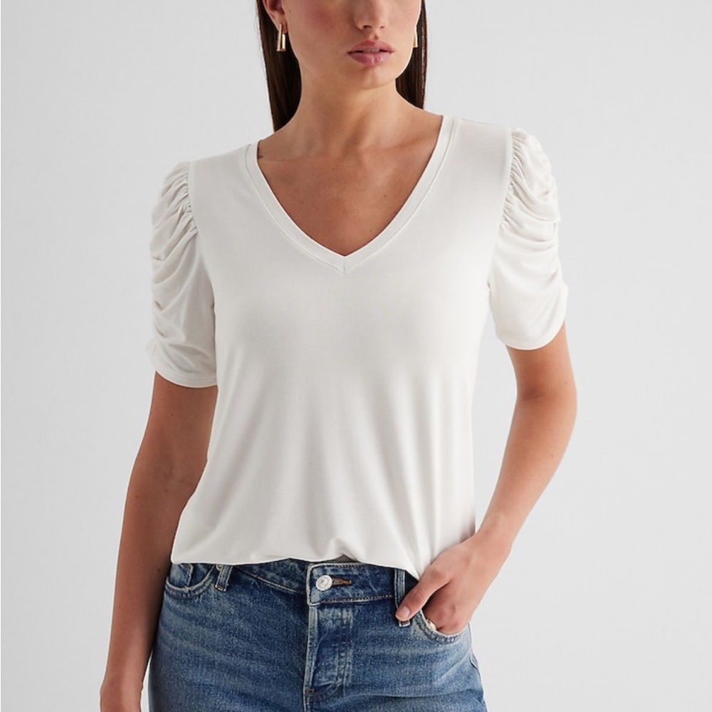 White V Neck Super soft Tee Small